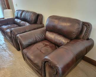 Italian leather Loveseat and matching Chair with nail head trim. $200 LOVESEAT/$150 CHAIR