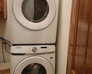 SAMSUNG STACKABLE WASHER AND DRYER OUR PRICE$300 EACH BOTH FOR $600 ......NEW OVER $1500 FOR BOTH