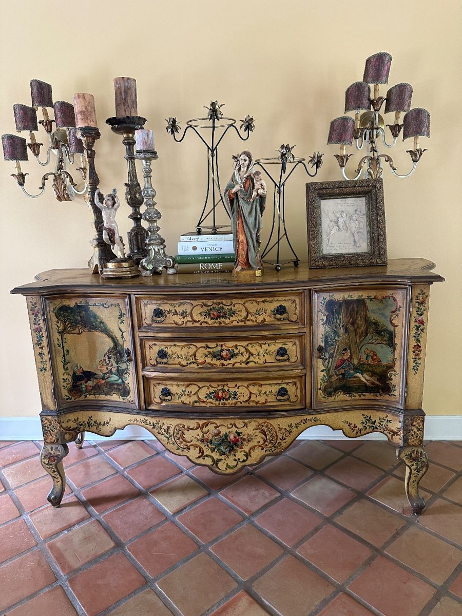 Sonny and Gayle Glenn Estate Sale in Columbus, MS starts on 6/21/2024