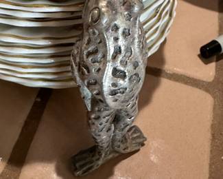 Old silver frog shaving razor handle 