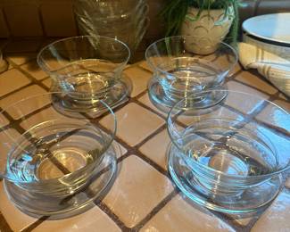 Shrimp cocktails with icers 