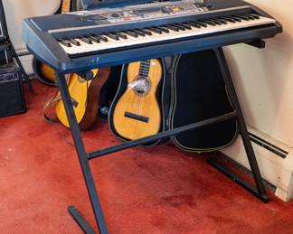 Yamaha electronic keyboard