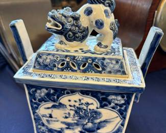 Foo Dog Blue and White Incense Burner
