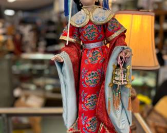 Geisha Girl  w Lantern21"