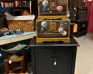 Great little wood cabinet.  Set of 3 Nesting Trunks