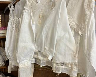Beautiful Vintage Clothes - Excellent condition