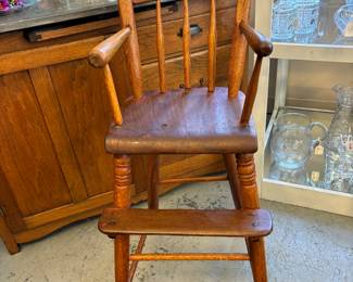 Love this Oak Youth Chair