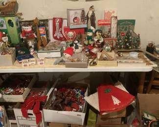 More Christmas and several vintage decorations.