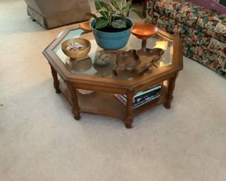 Octagon glass top table…38” x 38” x 15” h.  Presale $50