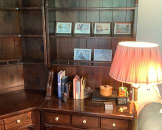 Ethan Allen .  Smaller end piece. Top comes off . Presale $125