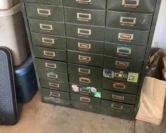 Metal multi drawer cabinet