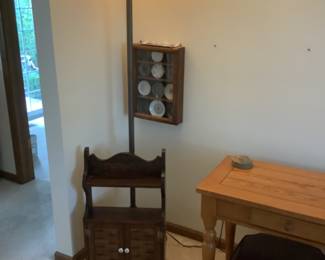 Floor lamp, small cabinet