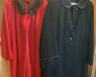 Red swing vintage coat with mink collar and vintage coat