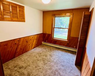 4885 Brook Drive $150,000.
3 Bed: 2 Bath 1958 Ranch w/ Detached 2 Car Garage.