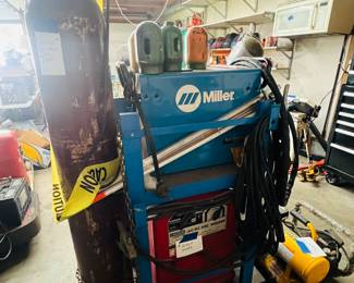 TIG MILLER Welder & Lincoln Welder