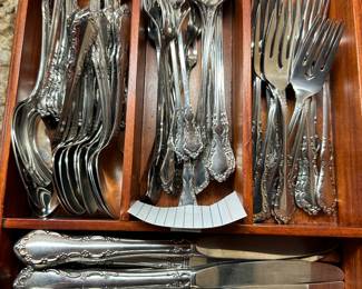 Oneida stainless flatware
