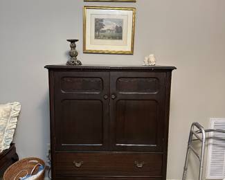 Antique chest Roxy Ms