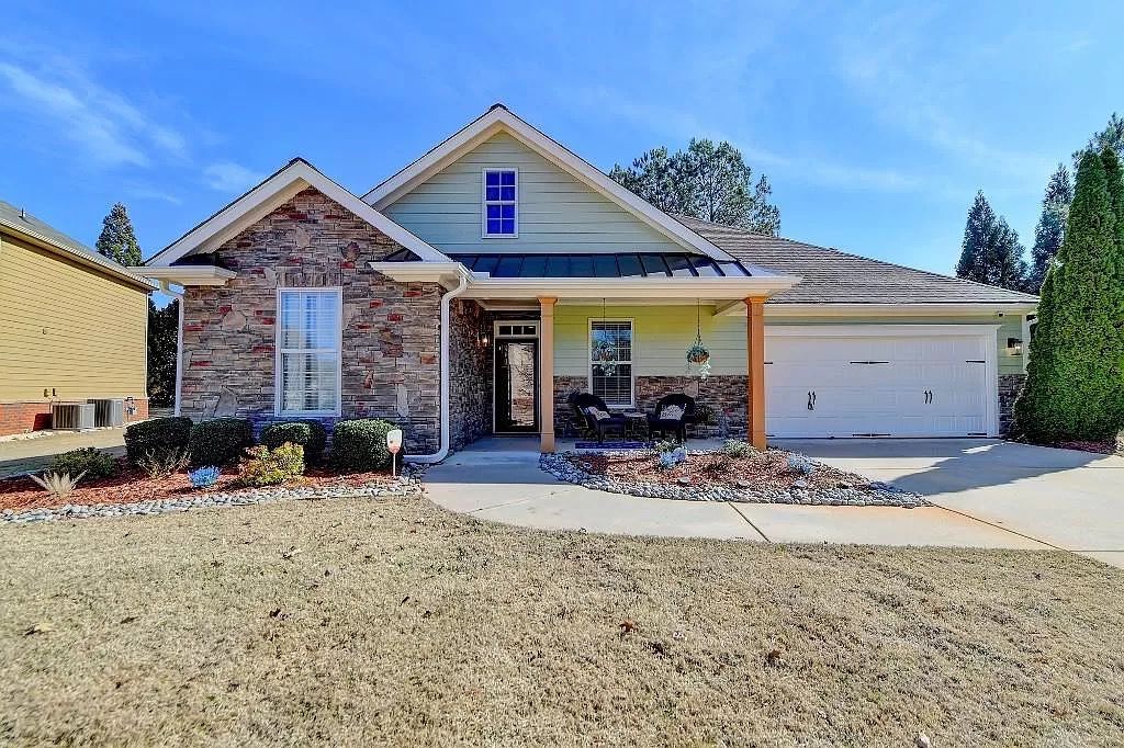 Maple Street Estate Sales Saturday Final... starts on 6/20/2024