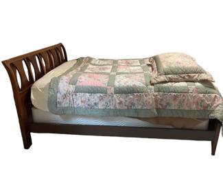 $880 USD     Kent Coffey Perspecta Mid Century Full Bed EK221-71     This luxurious Kent Coffey Bed, part of the Perspecta Mid Century collection, adds a touch of elegance to any bedroom. Crafted with the finest materials and innovative design, it exudes sophistication and exclusive style. Elevate your sleep experience with this stunning headboard.

Dimensions:  60 x 2 x 39"H

Condition: Very good condition. 

Local pick up Merrifield, VA.  Contact us for shipper suggestions.