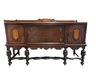 $800 USD     Vintage Rockford Depression Era Buffet Jacobean English Sideboard Server EK221-225    Antique Sideboard with Burl Wood - Rockford Depression Era Buffet Jacobean English Tudor Style Art Deco Carved Vintage Furniture

Dimensions: 66 x 22 x 41"H

Condition: Very Good Condition

Local pick up Merrifield, VA.  Please contact us for shipper suggestions.
https://goodbyhello.com/products/keller-oak-hutch-ek221-224-copy?_pos=110&_sid=1b1be3ab6&_ss=r