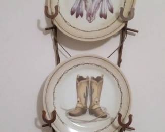 Collectibles Western plates with plate rack