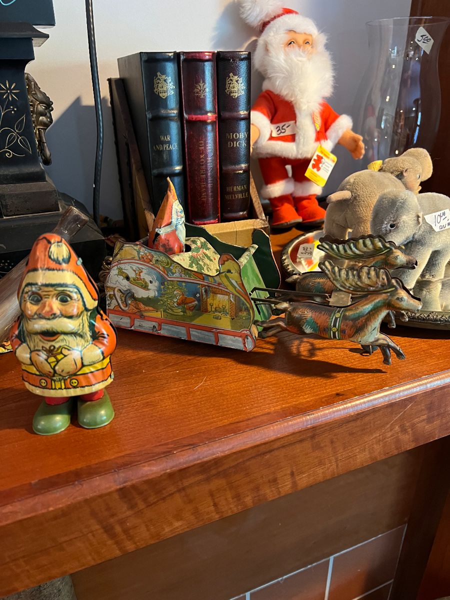 Prairie Village Primitives Sale Pence Estate... starts on 6/14/2024