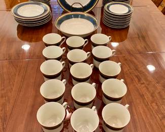 Mikasa Grand Ivory china