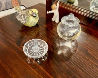 Glass ring holder, willow statue and other decorative items