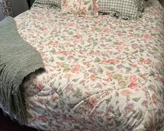 Queen Matress - Laura Ashley bedspread 2 sets of Pillow shams and Curtains 