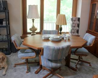 70's Dining Table & 4 Chairs