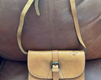 Leather crossbody bag 