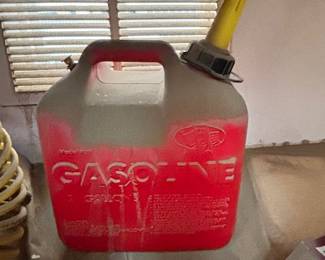 1 gallon gas can 