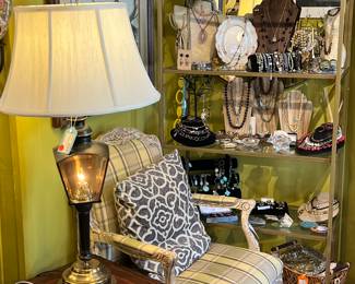 Wide Selection of Costume and Vintage Costume Jewelry - 20% off