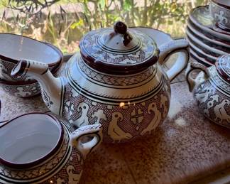 Deruta tea set