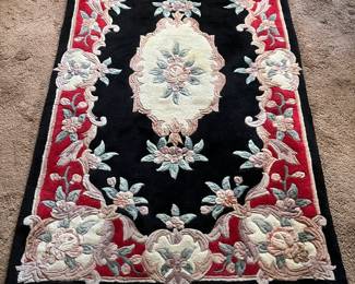Chinese cut pile wool rug - 5'4" x 3'2" (not including fringe)