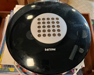 Phillips "UFO" 1969 portable battery operated record player.  We could not get it to work