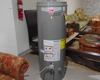 Gas water heater 