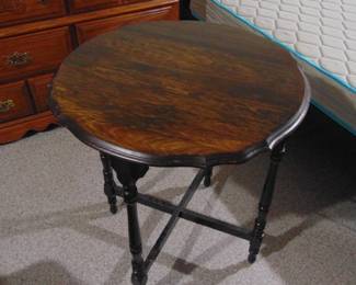 Antique turtle top table