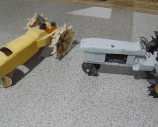 outdoor tractor water sprinklers