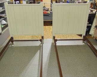  set of Twin size cottage style Beds with headboards and rails