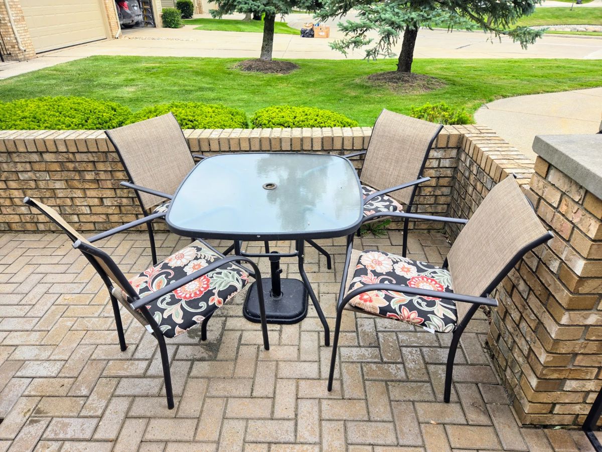 Condo Estate Sale50 Off Saturday! starts on 6/6/2024