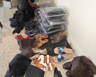 Assorted Ladies Shoes, Size 8