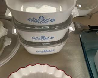 Vintage Pyrex and corning ware