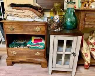 Side table white with plug in to charge computers/phones etc.. Bedside tables. Vintage Lace