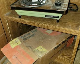 Never used avocado green single burner cooktop range