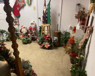 christmas decor very nice (stool for sale too). Bookcase in there too on right in white