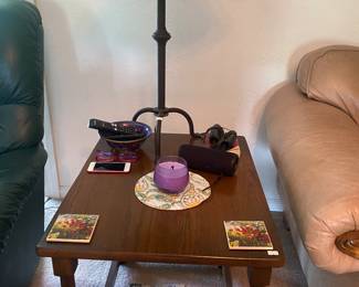 side table, lamp