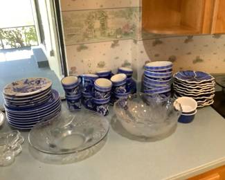 Blue Hibiscus Dishware - FMP7 Florida Market Place