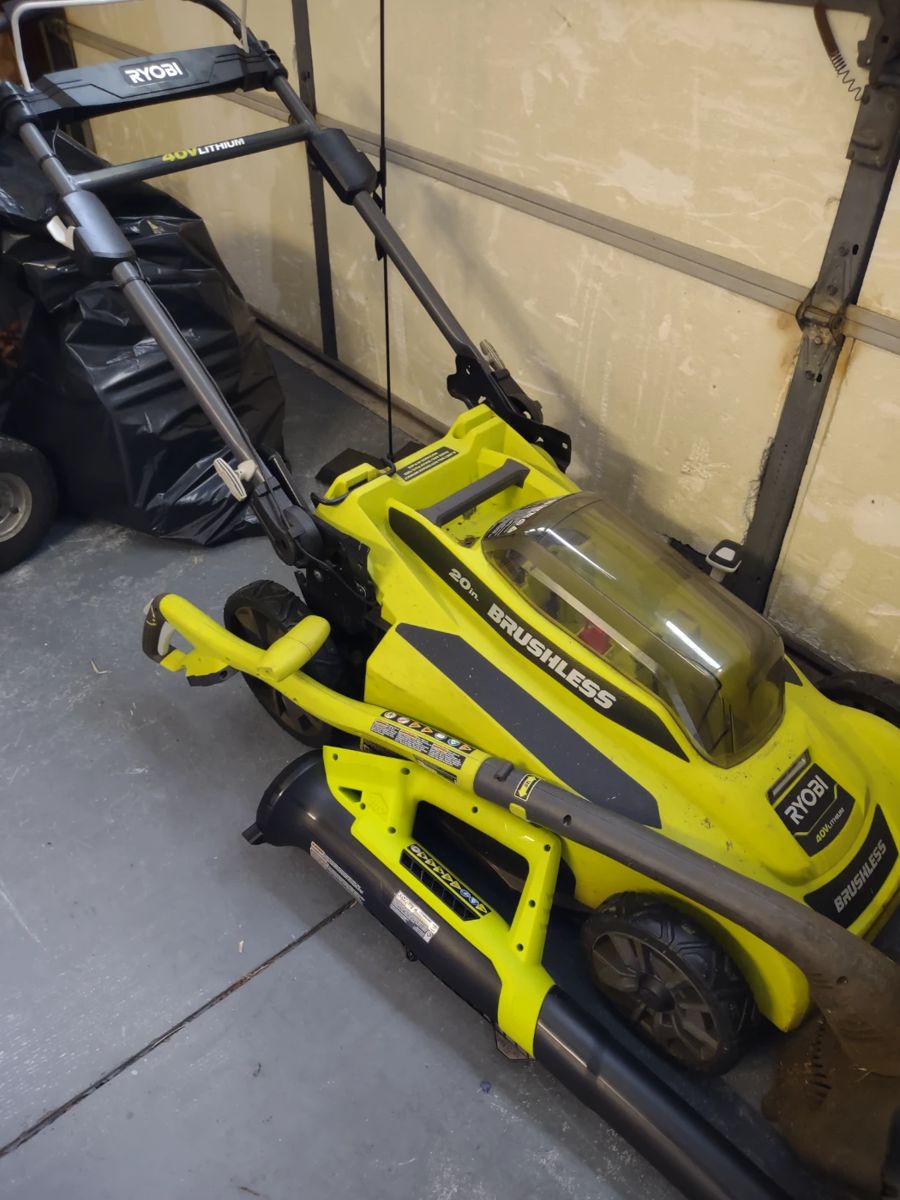 AshbyFull House Estate Treasures, 3 day sale starts on 6/6/2024