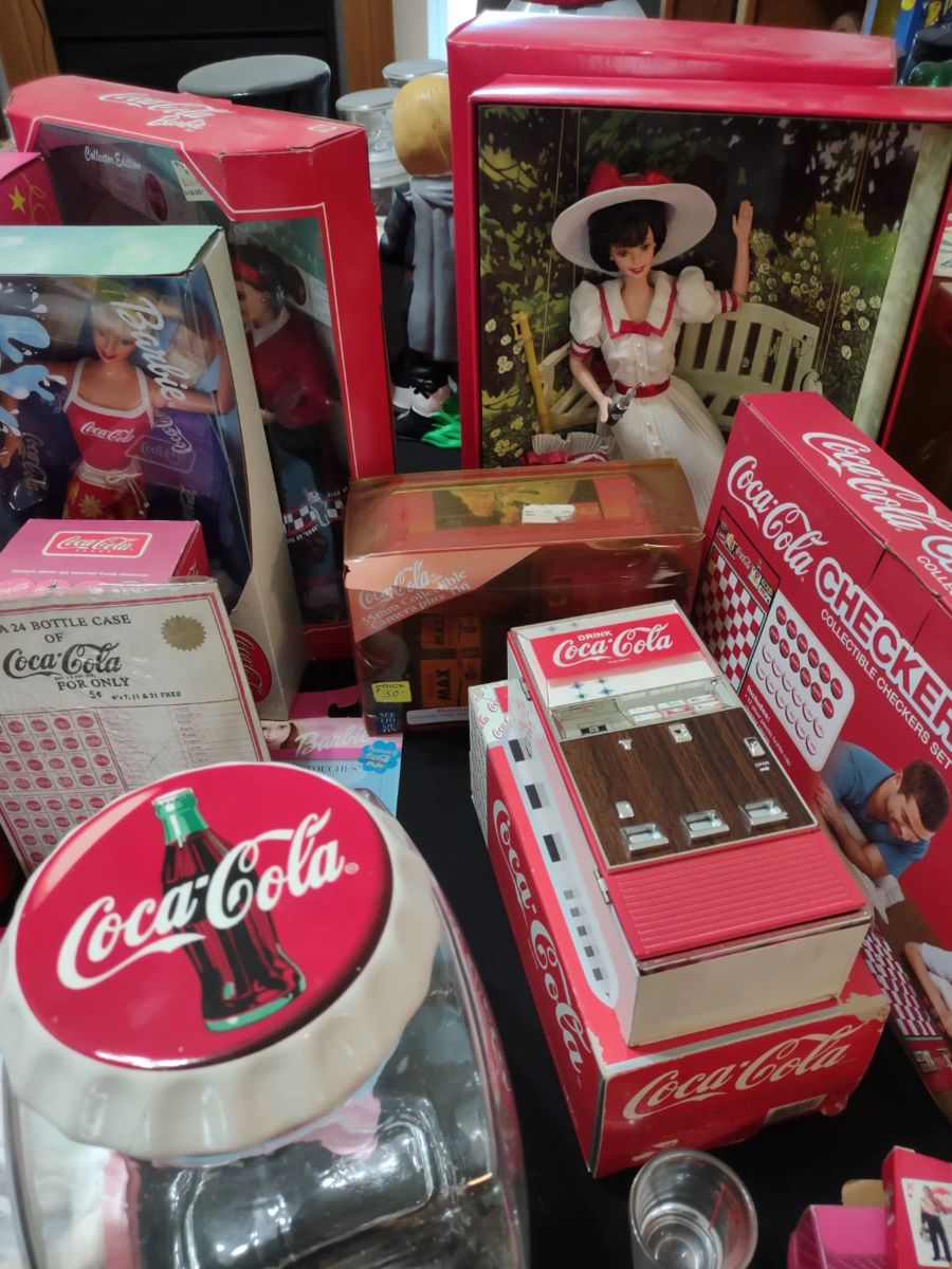 AshbyFull House Estate Treasures, 3 day sale starts on 6/6/2024